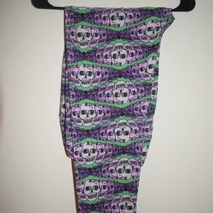 LulAroe TC Skull Leggings